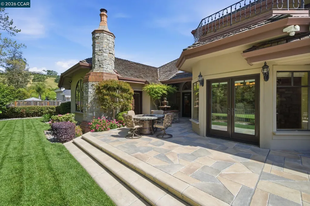 51 Red Cypress Court Danville CA 94506