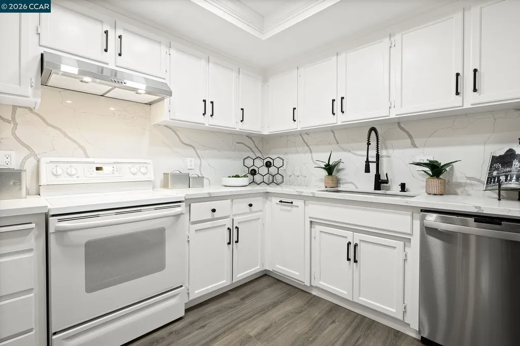 309 Via Cordova Lane Martinez CA 94553