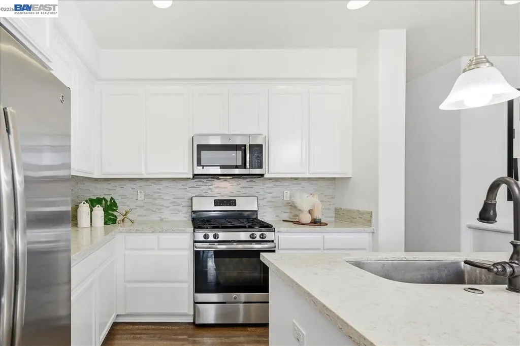 4243 Sunset View Drive Dublin CA 94568