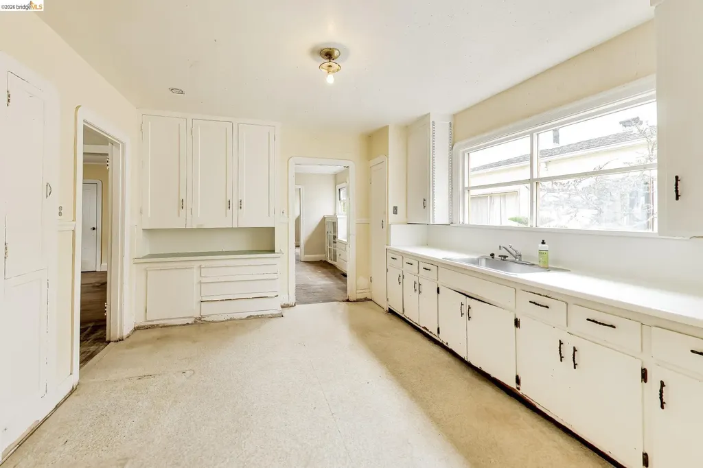 1839 Dwight Way Berkeley CA 94703