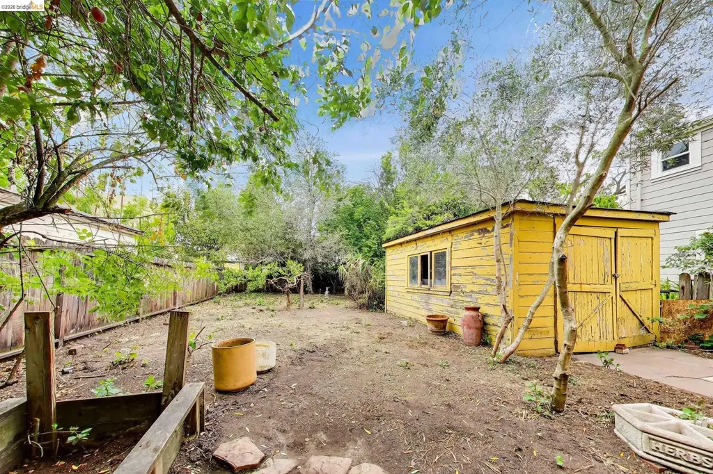1839 Dwight Way Berkeley CA 94703
