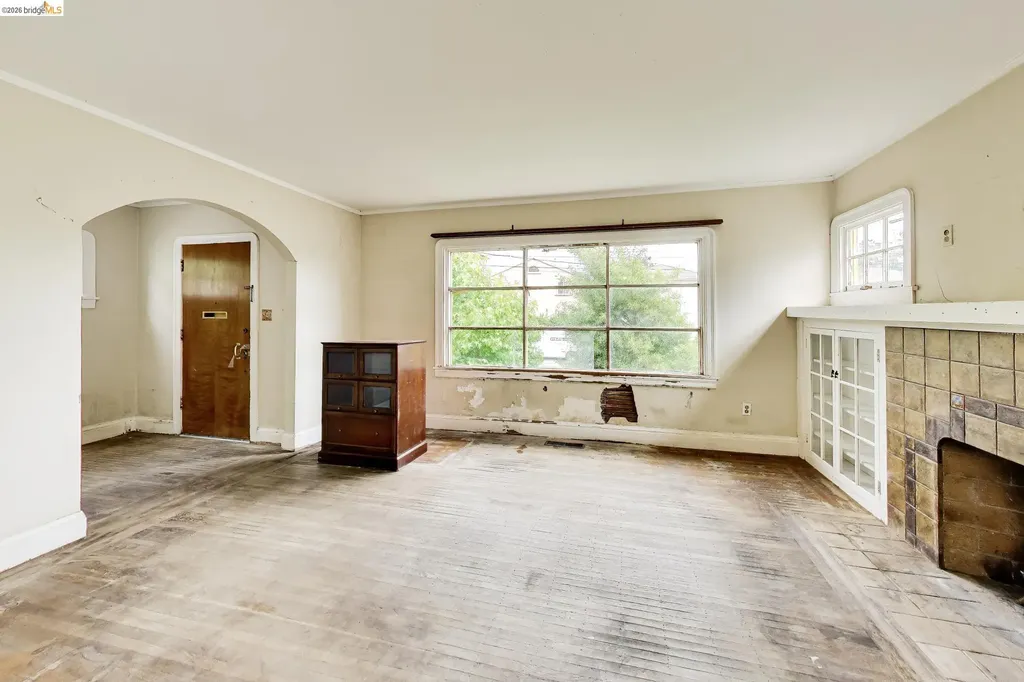 1839 Dwight Way Berkeley CA 94703