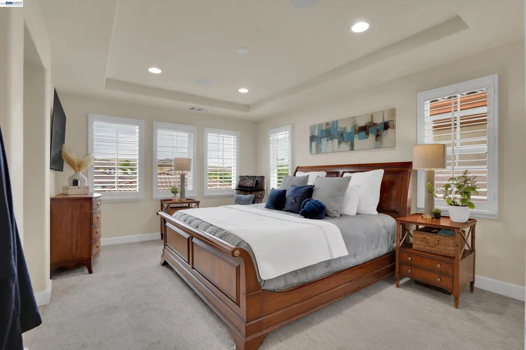 484 Selby Lane Livermore CA 94551