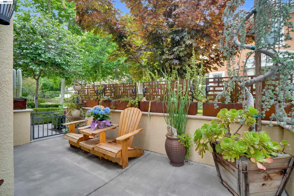 484 Selby Lane Livermore CA 94551