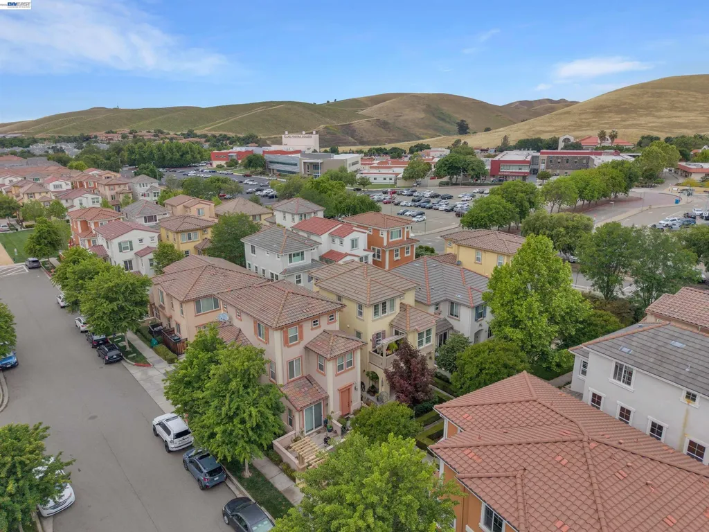 484 Selby Lane Livermore CA 94551