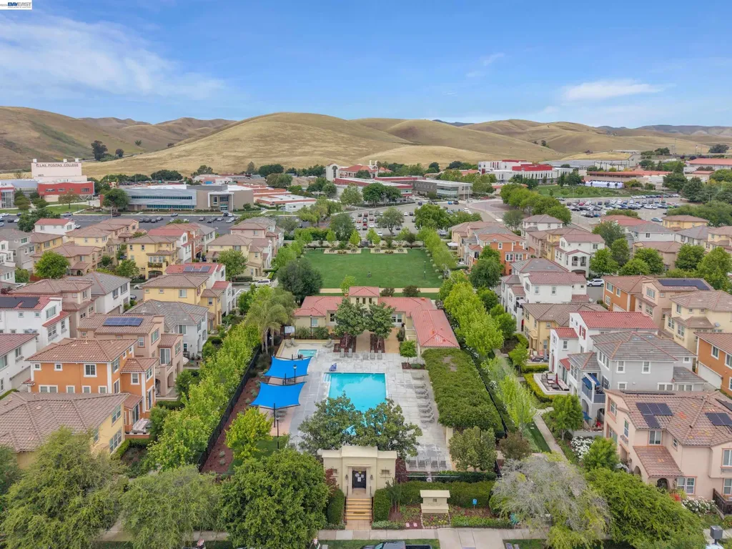484 Selby Lane Livermore CA 94551