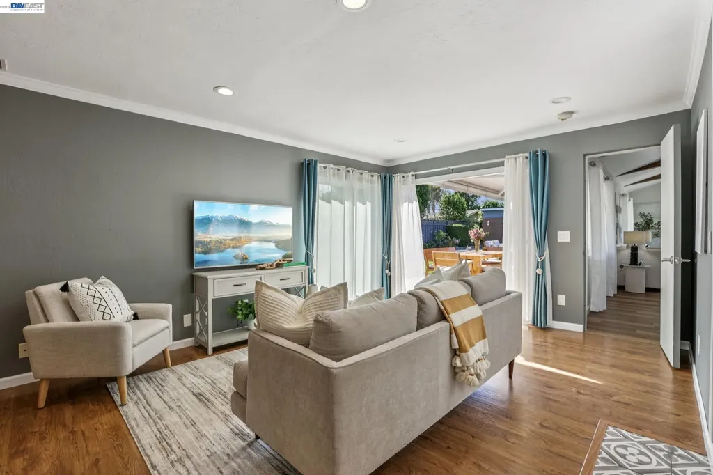 7799 Hermitage Avenue Newark CA 94560