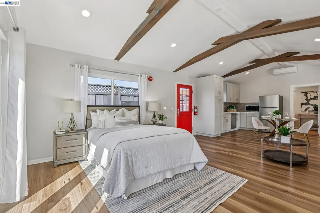 7799 Hermitage Avenue Newark CA 94560