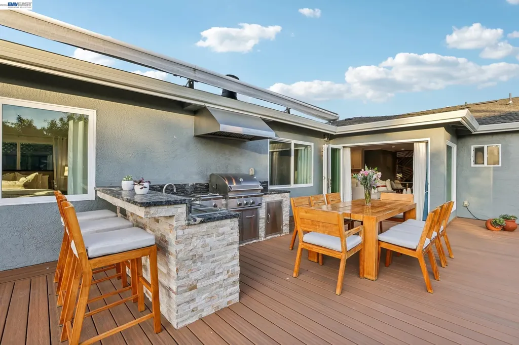 7799 Hermitage Avenue Newark CA 94560