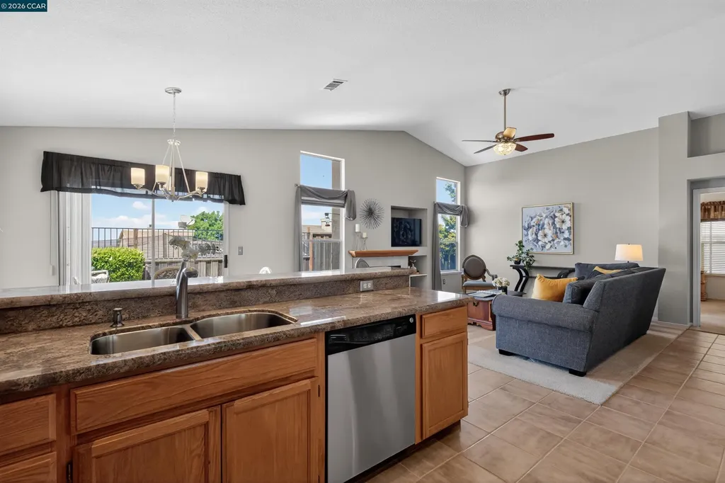 549 Burdick Drive Bay Point CA 94565
