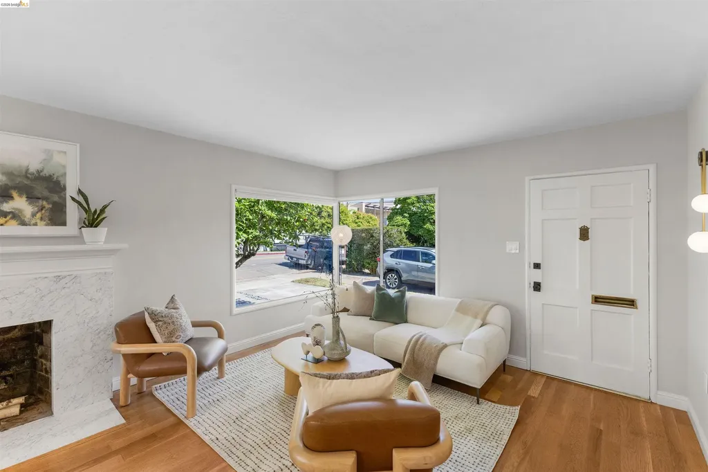 619 Ashbury Avenue El Cerrito CA 94530