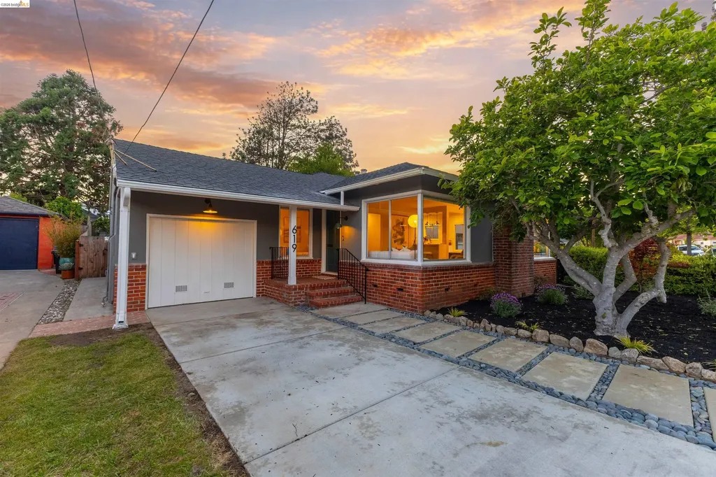 619 Ashbury Avenue El Cerrito CA 94530