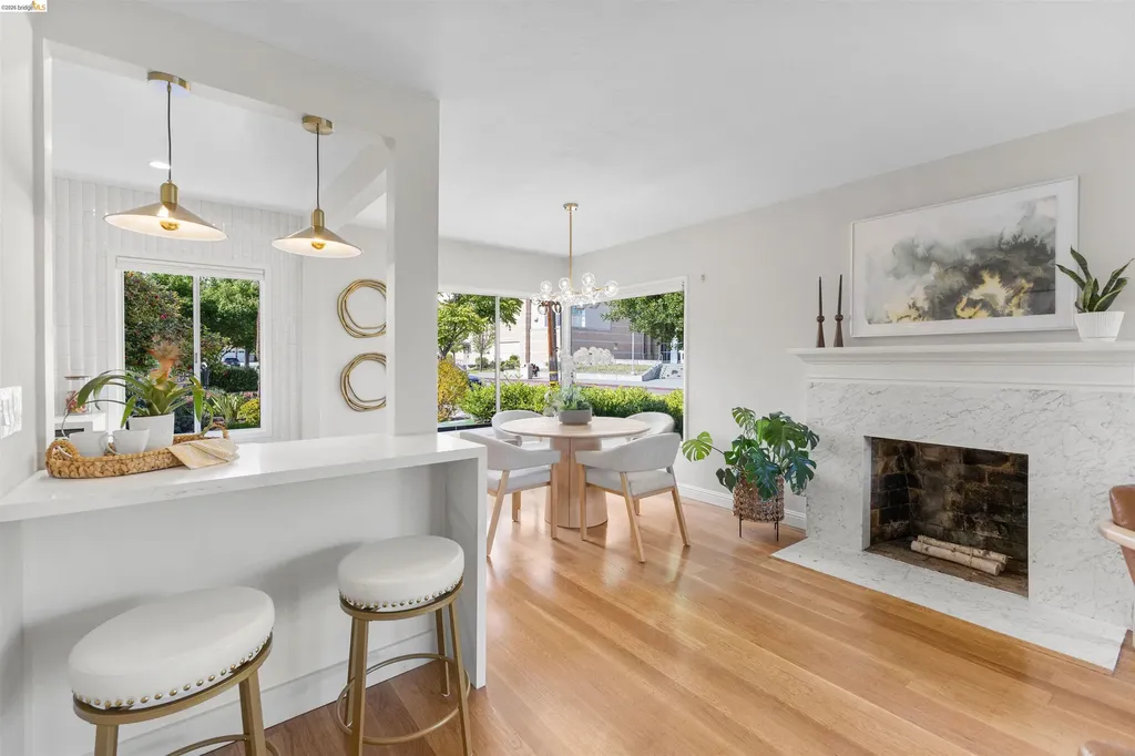 619 Ashbury Avenue El Cerrito CA 94530