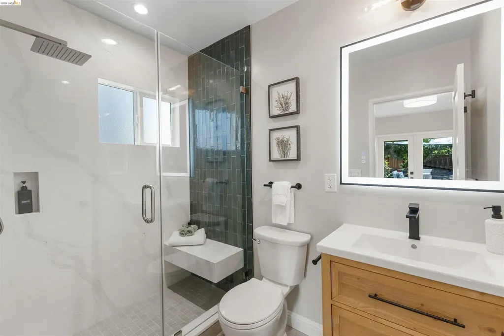 619 Ashbury Avenue El Cerrito CA 94530