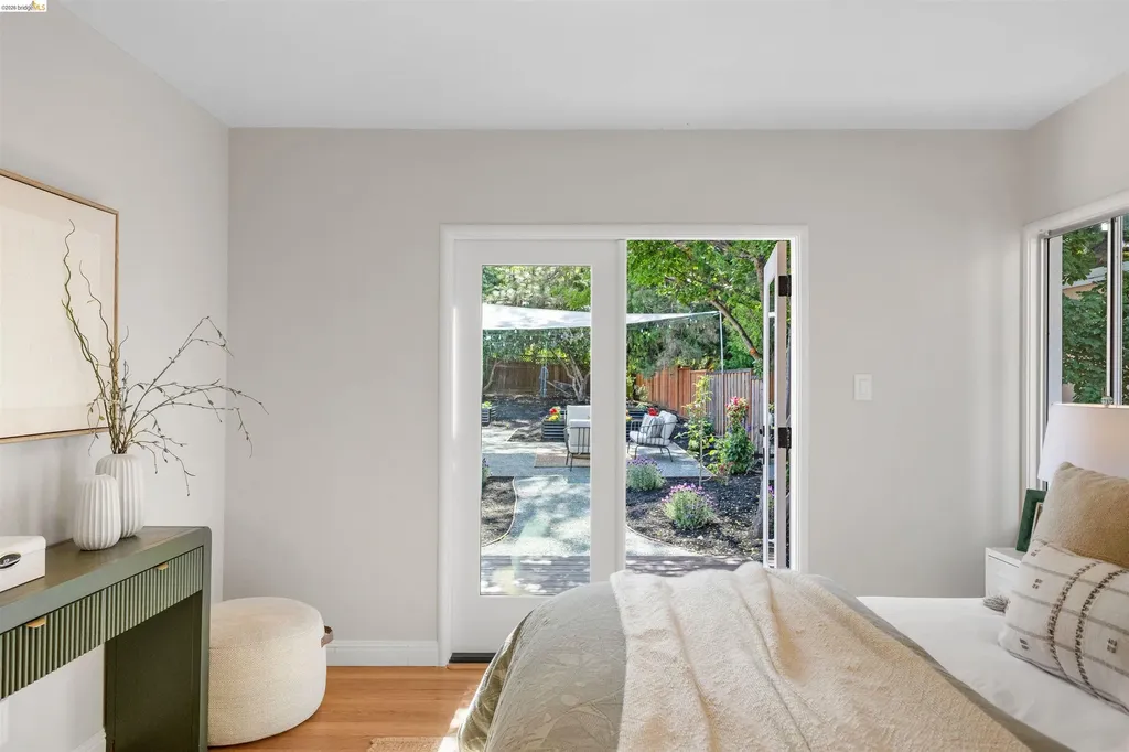 619 Ashbury Avenue El Cerrito CA 94530