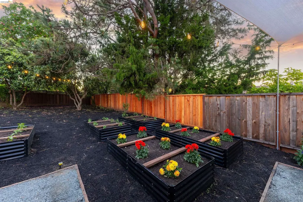 619 Ashbury Avenue El Cerrito CA 94530