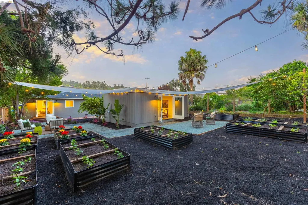 619 Ashbury Avenue El Cerrito CA 94530