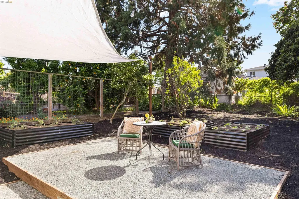 619 Ashbury Avenue El Cerrito CA 94530
