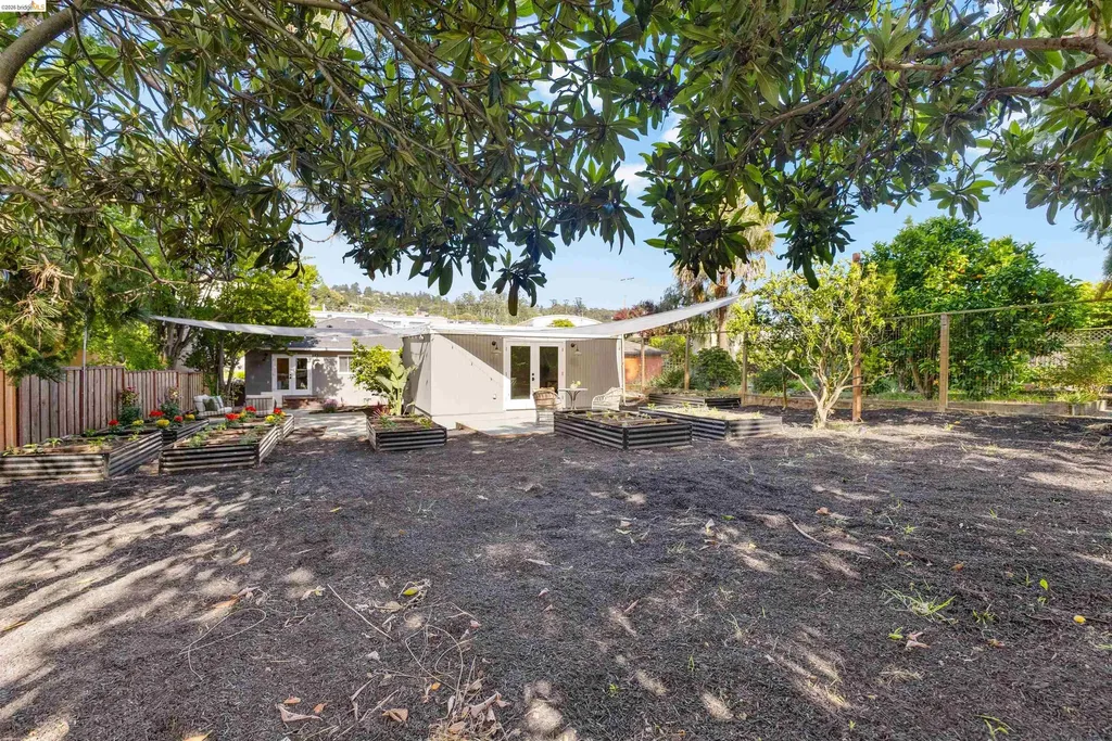 619 Ashbury Avenue El Cerrito CA 94530