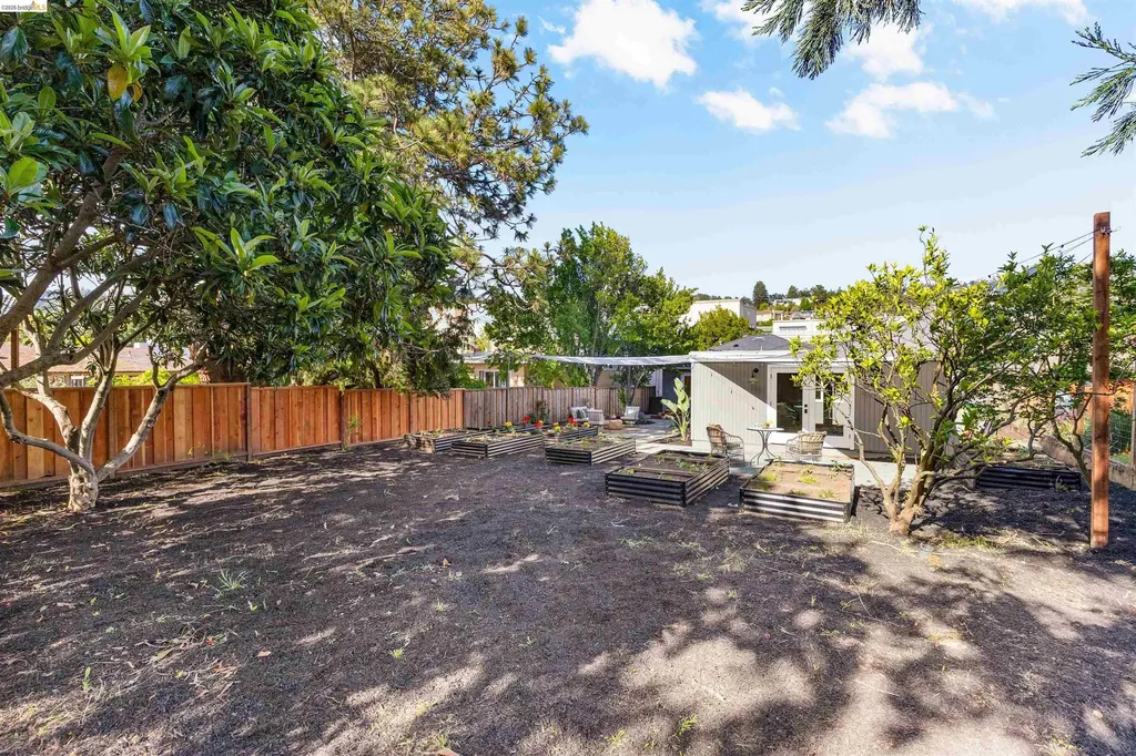 619 Ashbury Avenue El Cerrito CA 94530