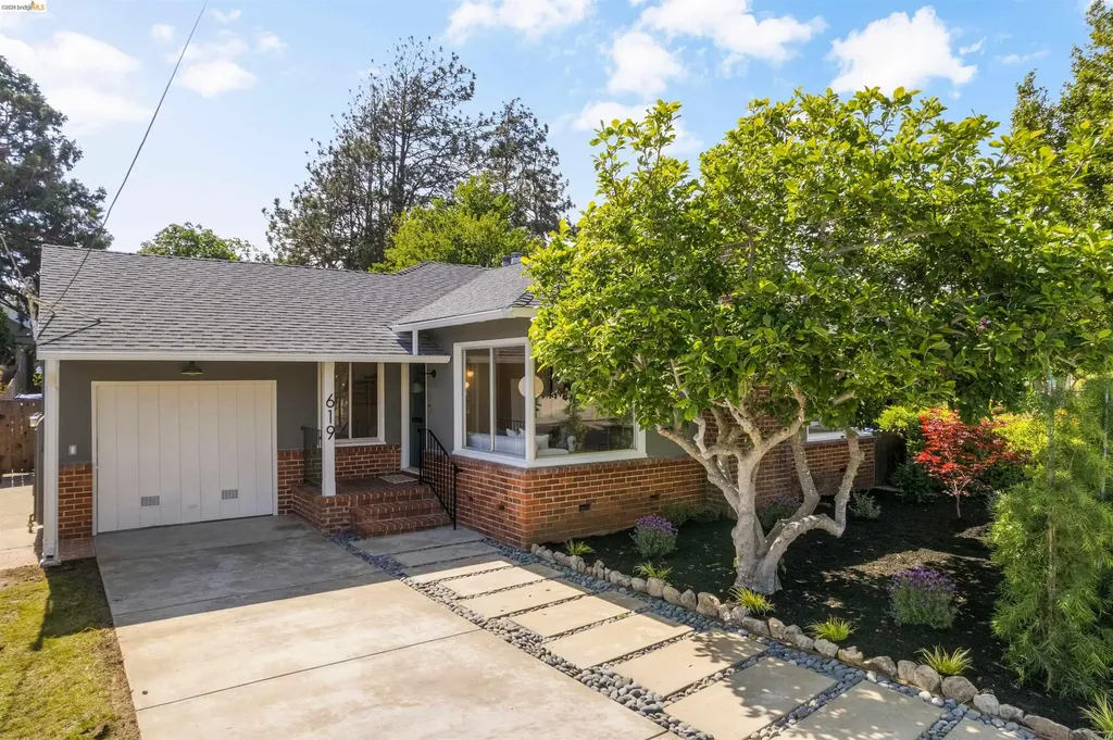 619 Ashbury Avenue El Cerrito CA 94530