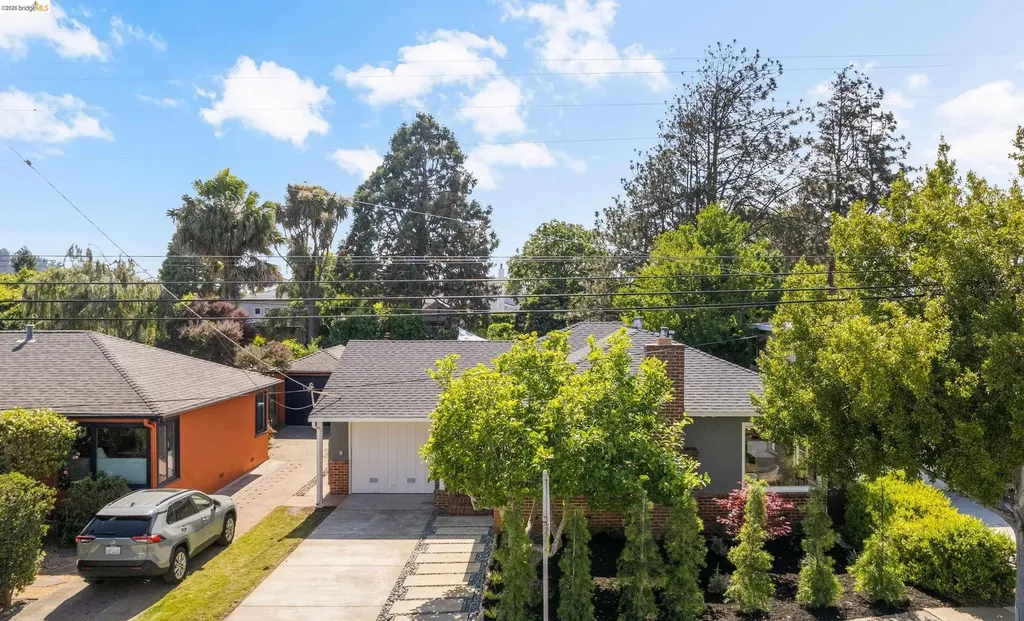 619 Ashbury Avenue El Cerrito CA 94530