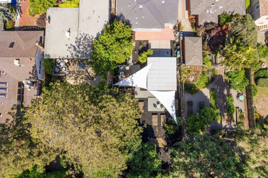 619 Ashbury Avenue El Cerrito CA 94530