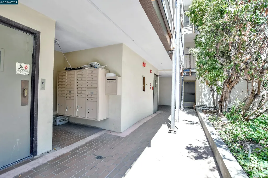 1550 Bancroft Avenue San Leandro CA 94577