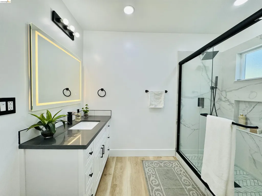 2427 67th Avenue Oakland CA 94605