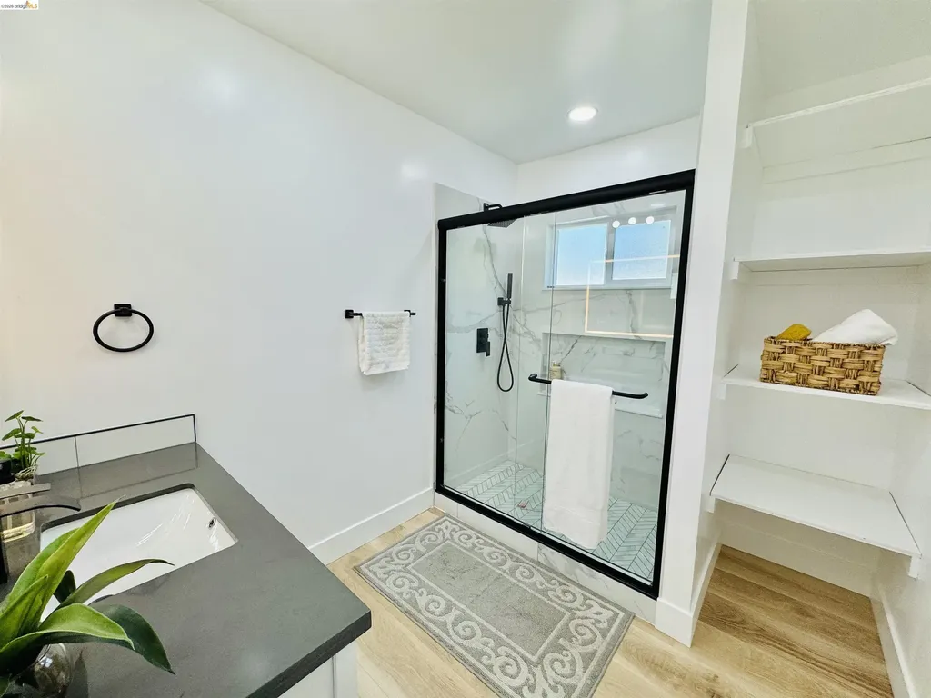 2427 67th Avenue Oakland CA 94605