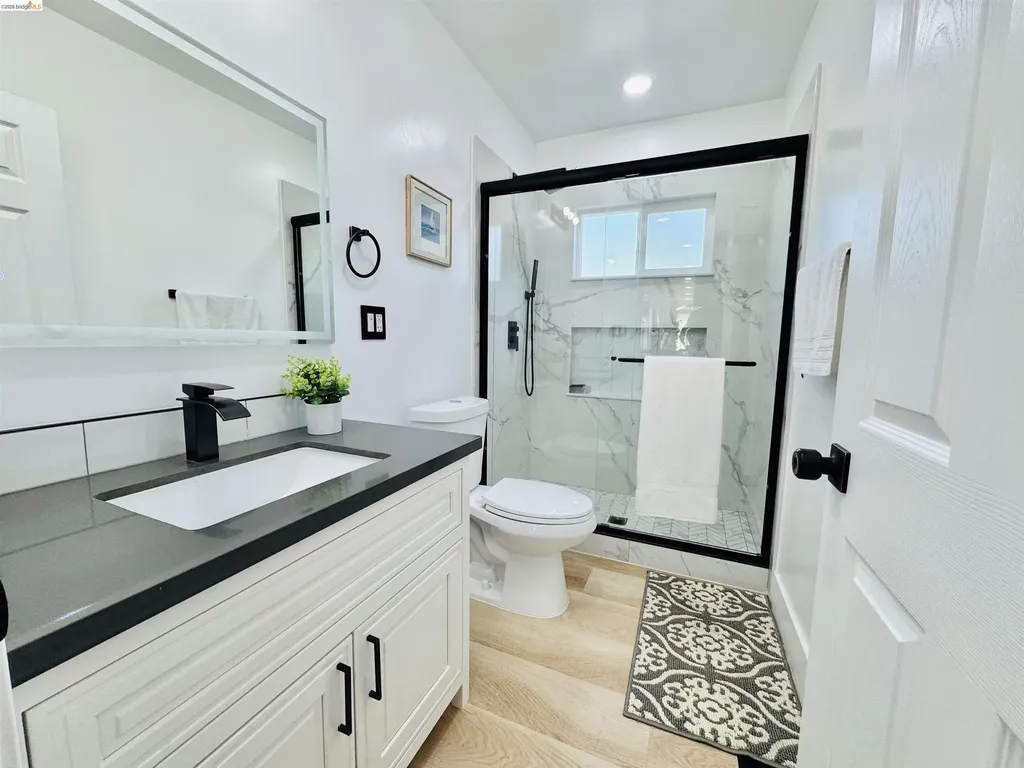 2427 67th Avenue Oakland CA 94605