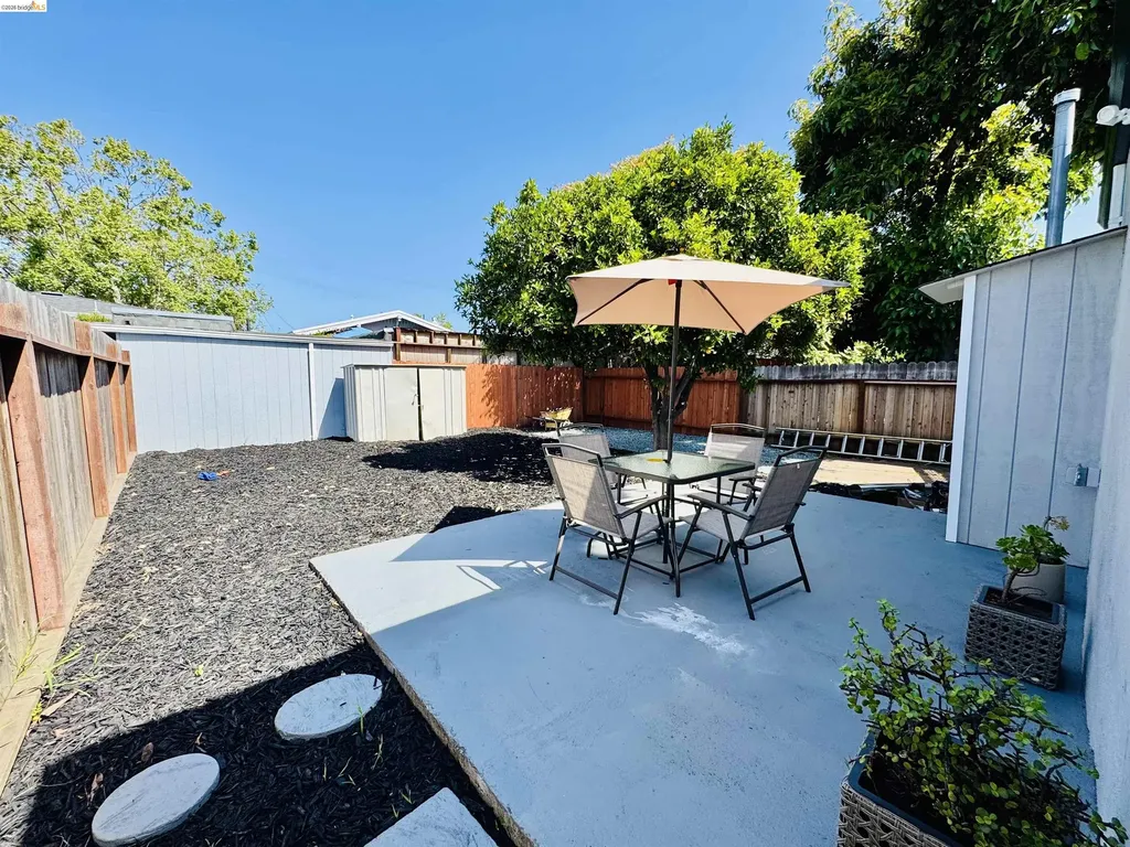 2427 67th Avenue Oakland CA 94605