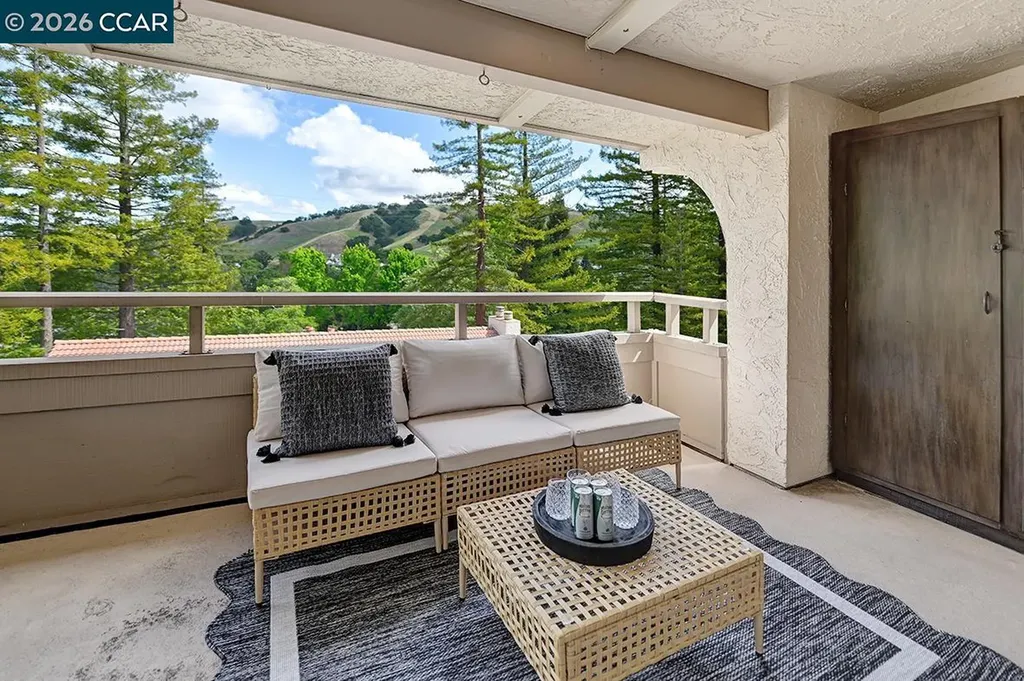 1129 Avenida Sevilla Walnut Creek CA 94595
