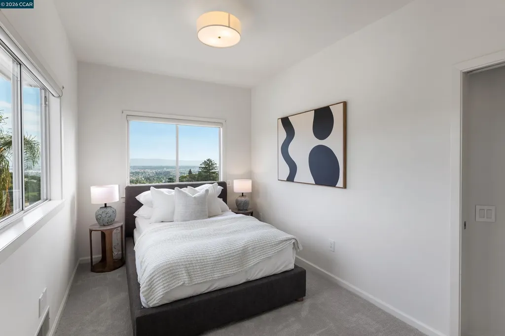 6841 Estates Drive Oakland CA 94611