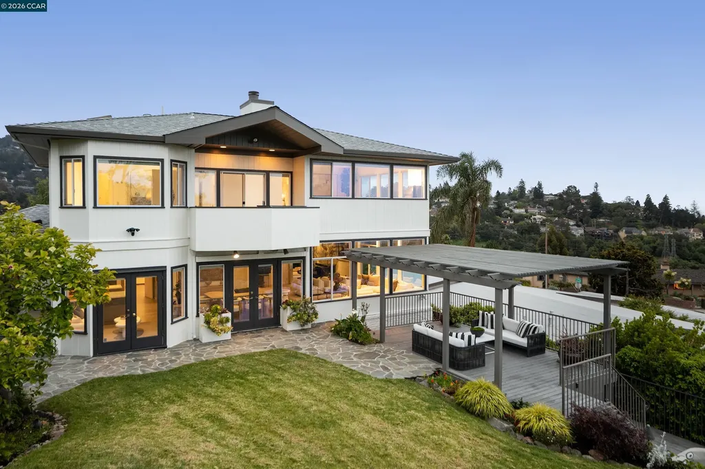 6841 Estates Drive Oakland CA 94611
