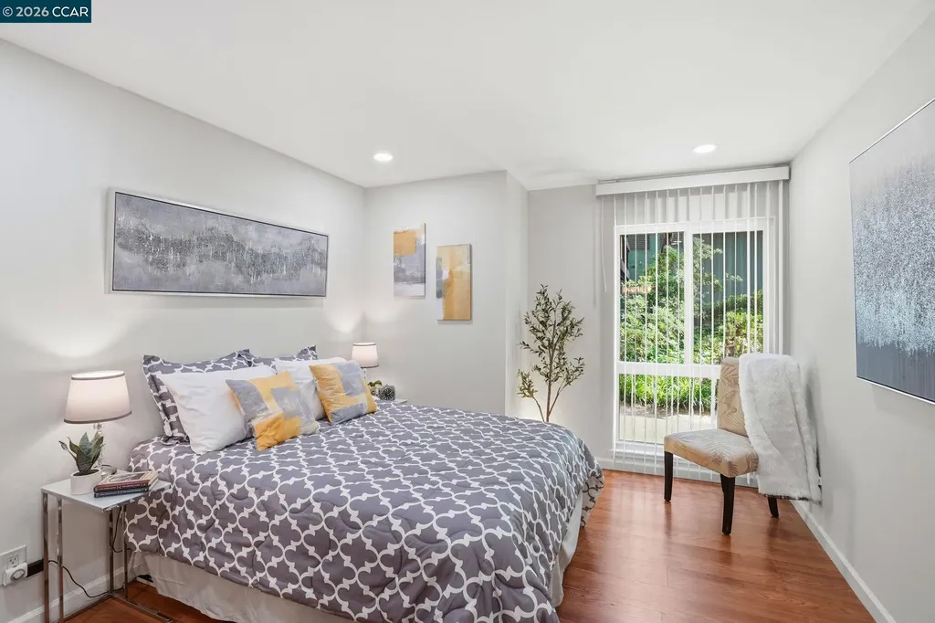 551 Jean Street Oakland CA 94610