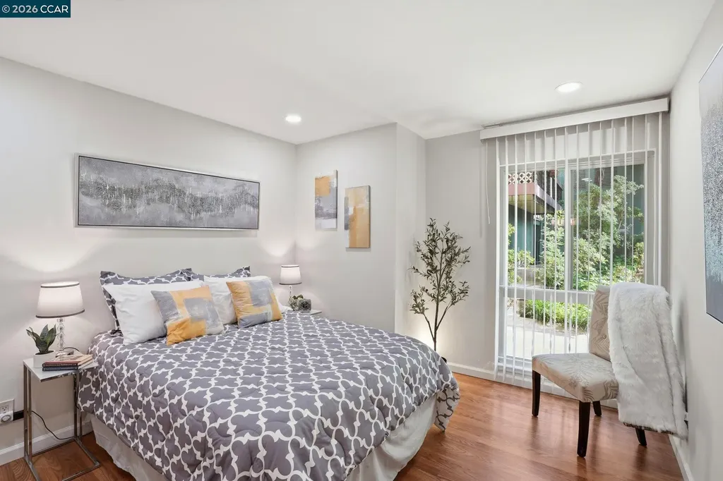 551 Jean Street Oakland CA 94610