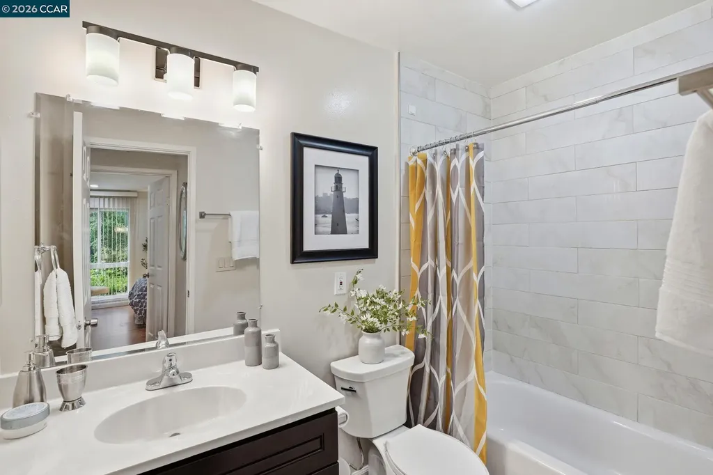 551 Jean Street Oakland CA 94610