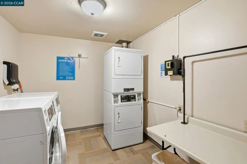 551 Jean Street Oakland CA 94610