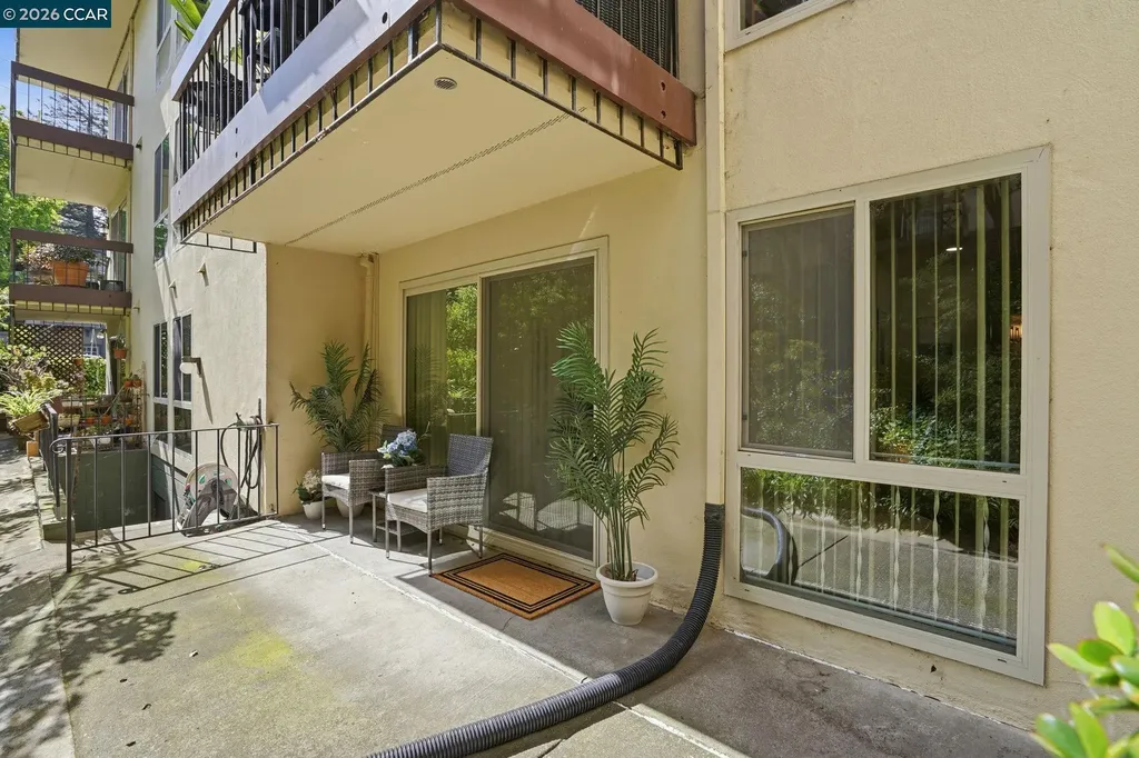 551 Jean Street Oakland CA 94610