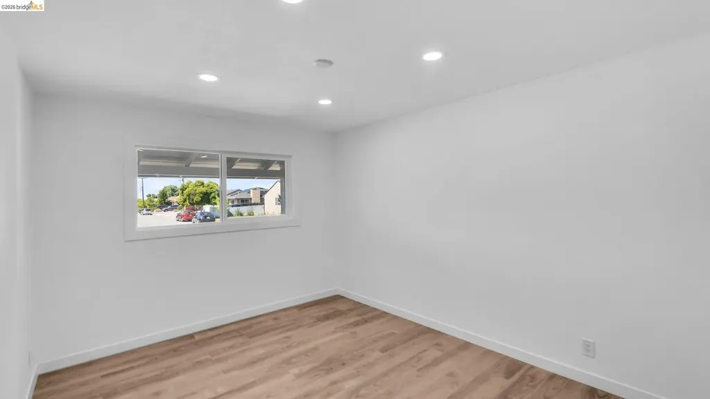 3672 Del Monte Way San Leandro CA 94578