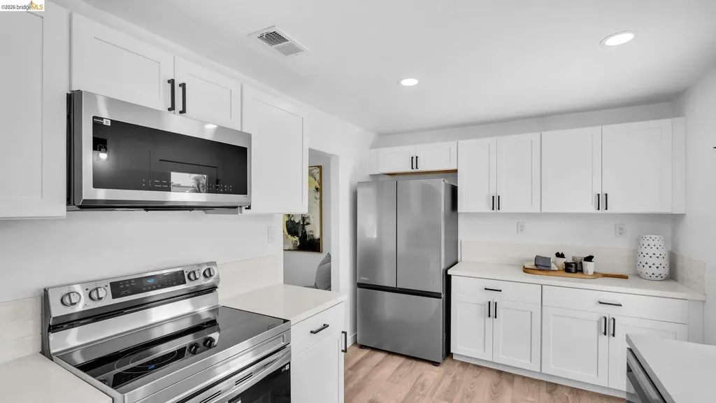 3672 Del Monte Way San Leandro CA 94578