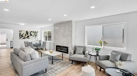 3672 Del Monte Way San Leandro CA 94578