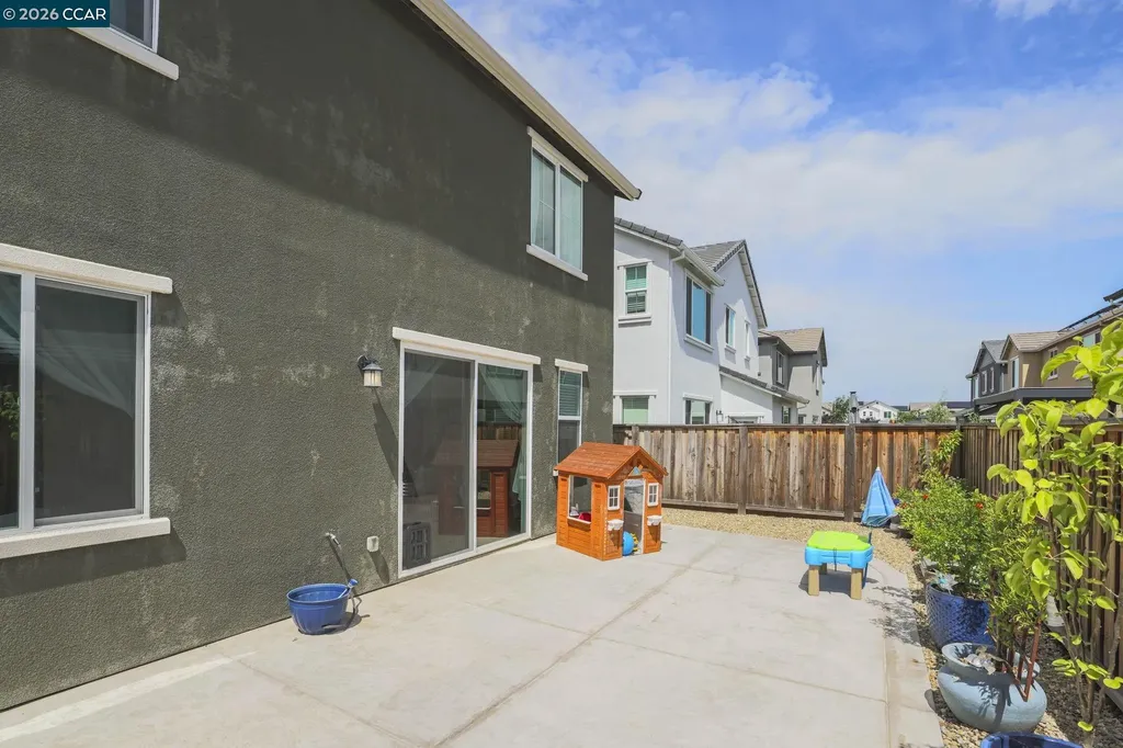 122 Granite Way Oakley CA 94561