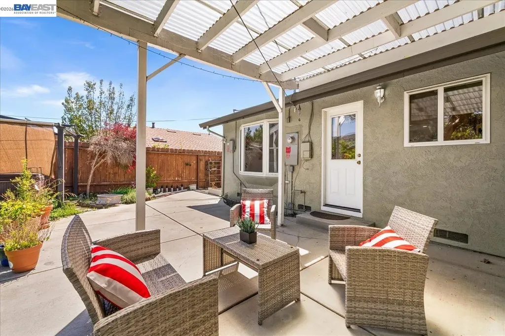 48260 Conifer Street Fremont CA 94539