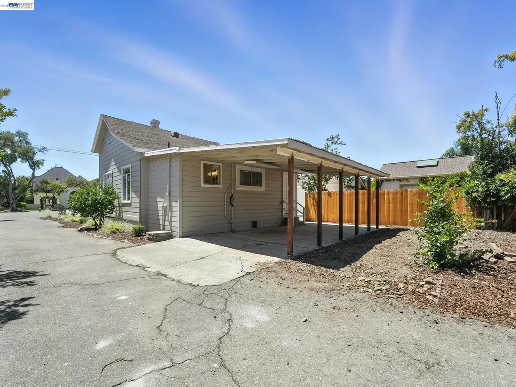 772 Mcleod Street Livermore CA 94550