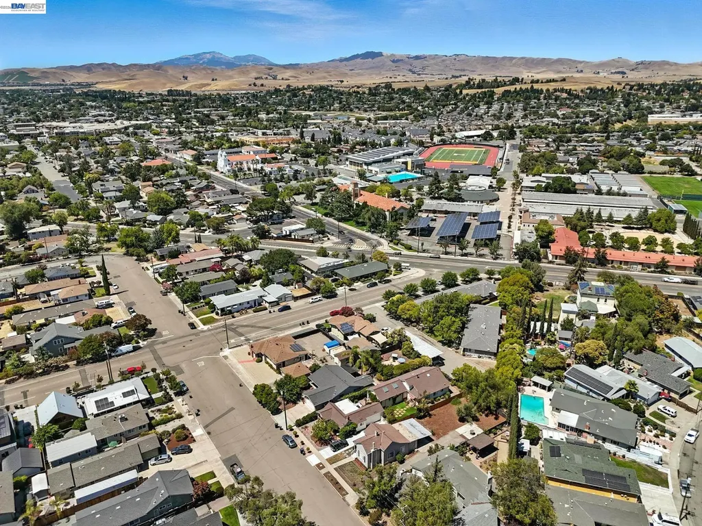 772 Mcleod Street Livermore CA 94550