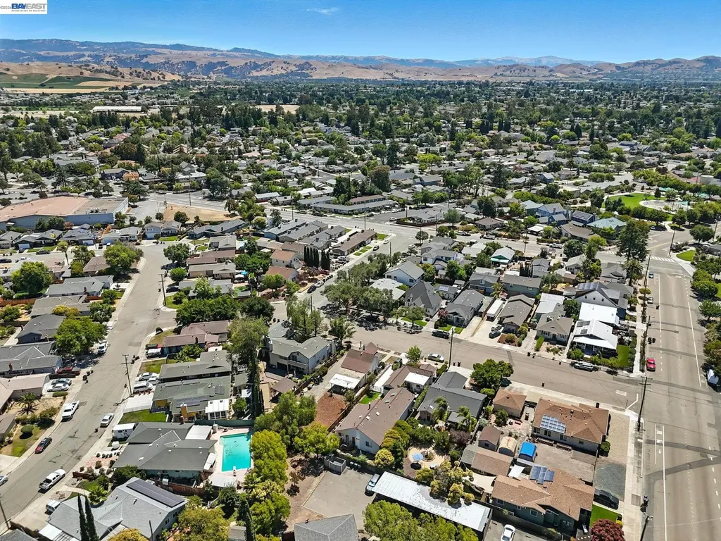 772 Mcleod Street Livermore CA 94550