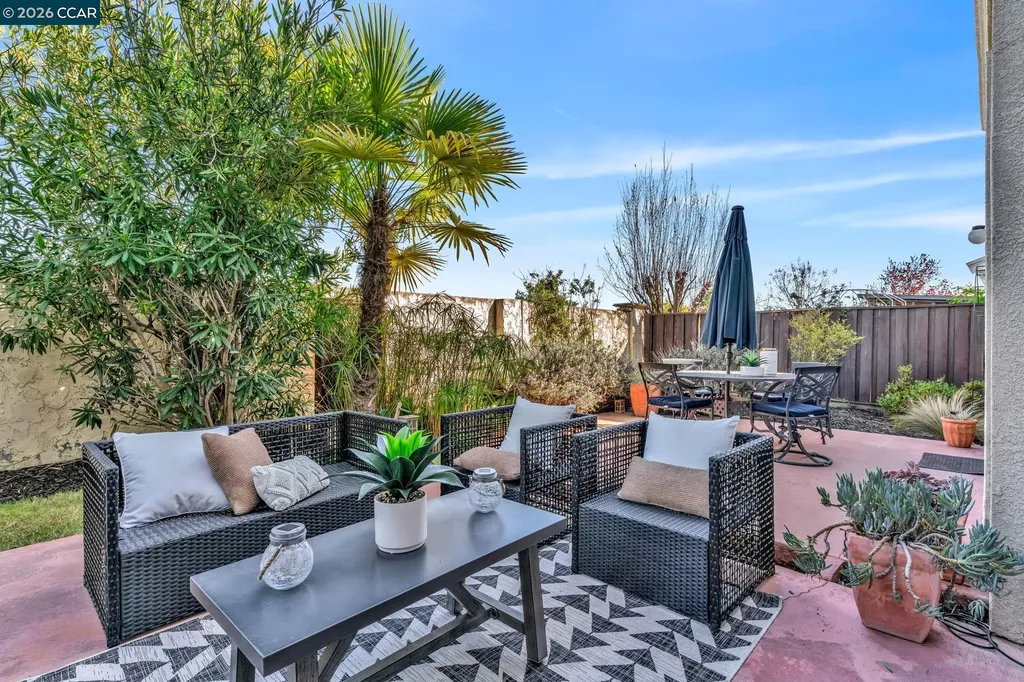 4999 Piper Glen Terrace Dublin CA 94568