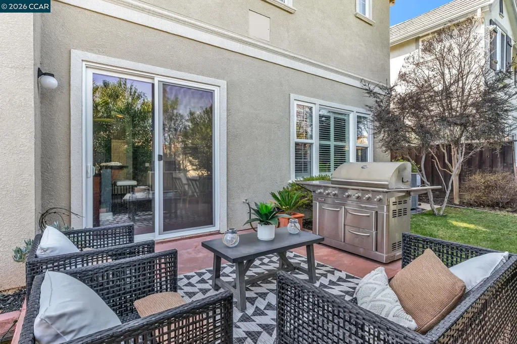 4999 Piper Glen Terrace Dublin CA 94568